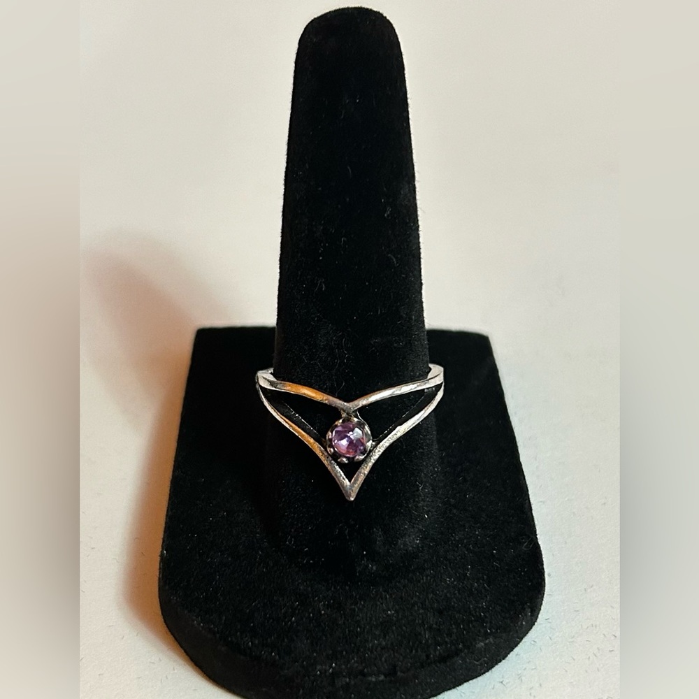 3/$10 Fashion ring size 7